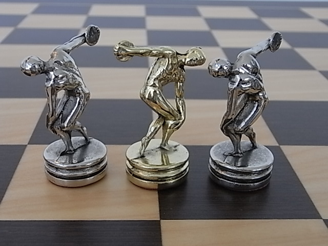 Discus Thrower Themed Chess Set - Manopoulos